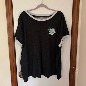 Old Navy Daisy Ringer T-Shirt Size 3X